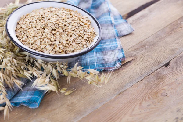 Old fashioned rolled oats — Stock Photo, Image