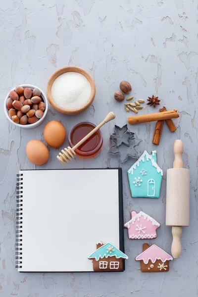 Ingredienser för bakning pepparkakor — Stockfoto