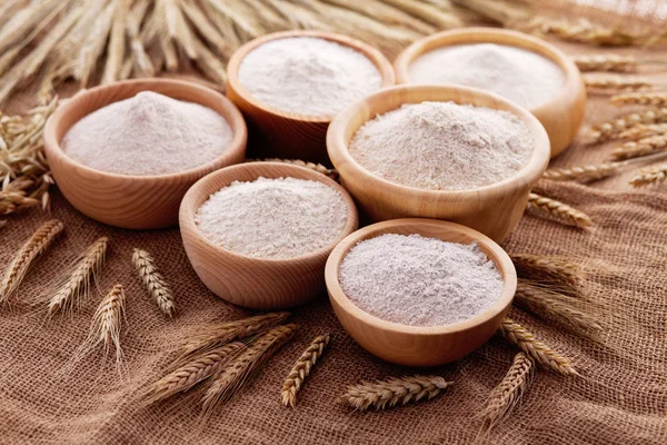 Set Wooden Bowls Flour Jute — Stock Photo, Image