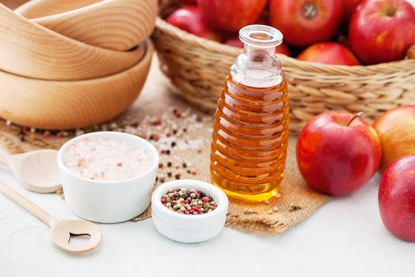 Bottle Apple Cider Vinegar Fresh Fruits Wicker Basket — Stock Photo, Image