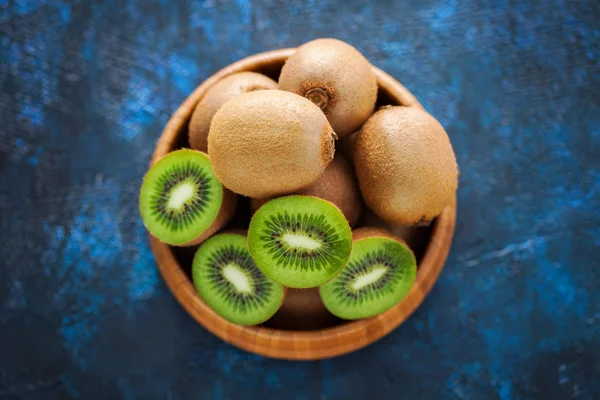 Montón Kiwi Fruta Cesta Vista Superior —  Fotos de Stock