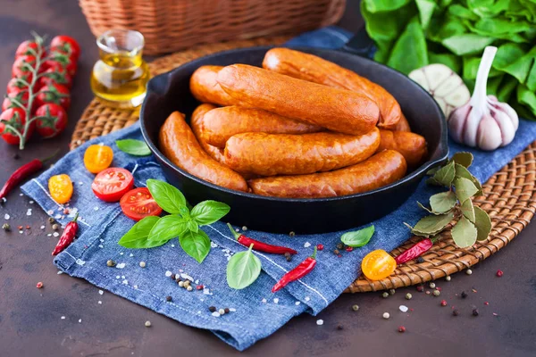 Lots Bbq Sausages Vegetables Table Food Drink — Stock Photo, Image