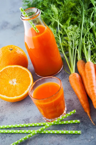 Carrot Orange Fresh Juice Grey Table Food Drink — Stock Photo, Image