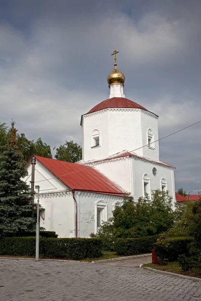 Syzran Kremlin ülkesinde doğuş Kilisesi. — Stok fotoğraf