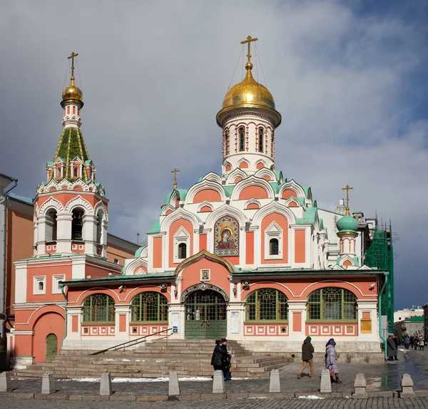 Μόσχα, Ρωσία - 29 Μαρτίου 2017: Ο ναός της Παναγίας του Καζάν στην Κόκκινη πλατεία, Μόσχα. — Φωτογραφία Αρχείου