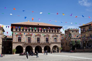 İspanya, Barcelona - 25 Mart 2014: Turistik cimplex İspanyolca Köyü (Poble Espanyol)