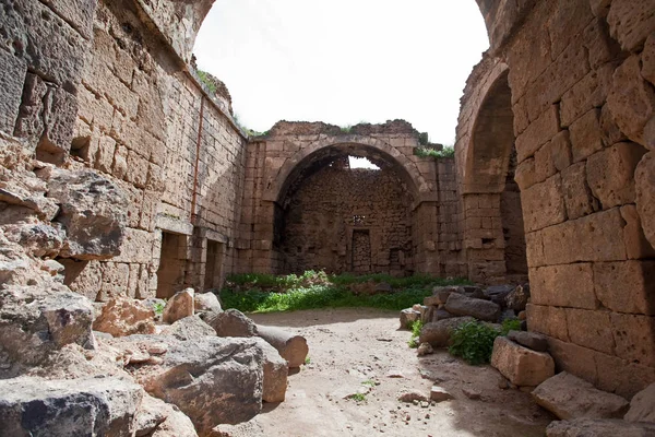 Ruins of the ancient city Bosra (Busra), Syria — Stock Photo, Image