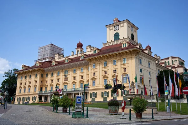 Oostenrijk Eisenstadt Juli 2017 Kasteel Esterhazy Mijlpaal Van Hoofdstad Stad — Stockfoto