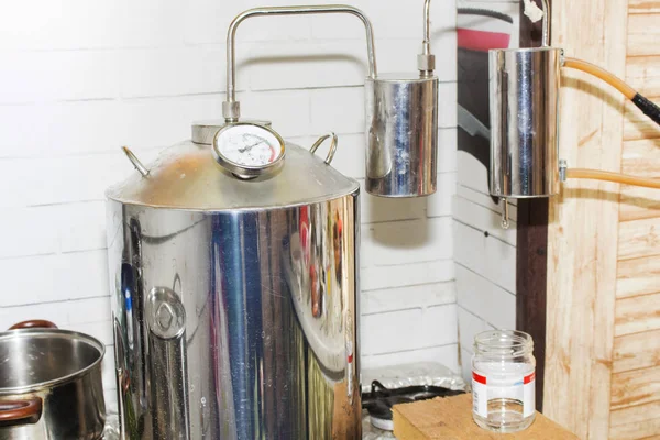 hala eylem, evde Ayışığı