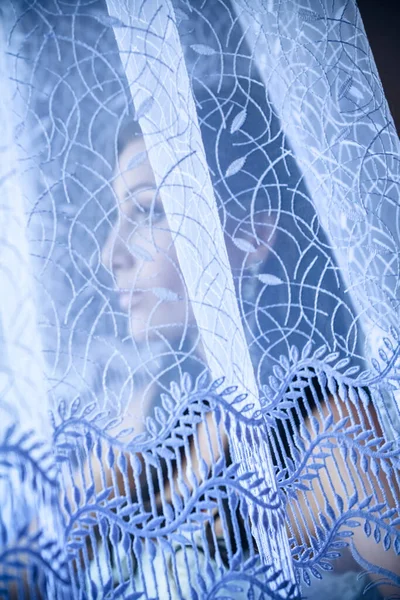 Portrait Une Mariée Près Fenêtre — Photo