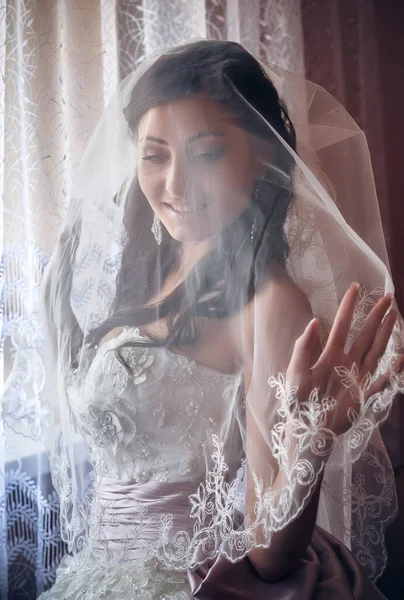 Portrét Nevěsty Okna — Stock fotografie