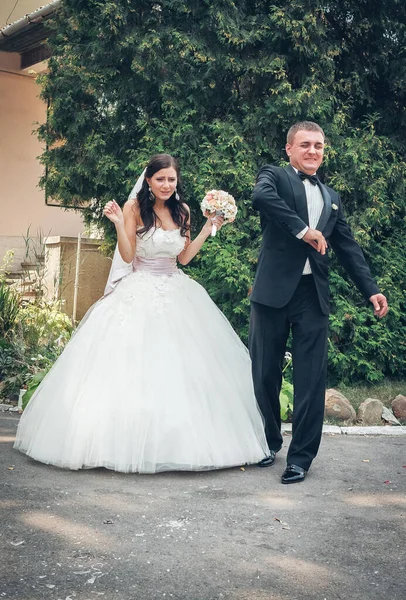 Momento Quebrar Copos Dia Casamento — Fotografia de Stock