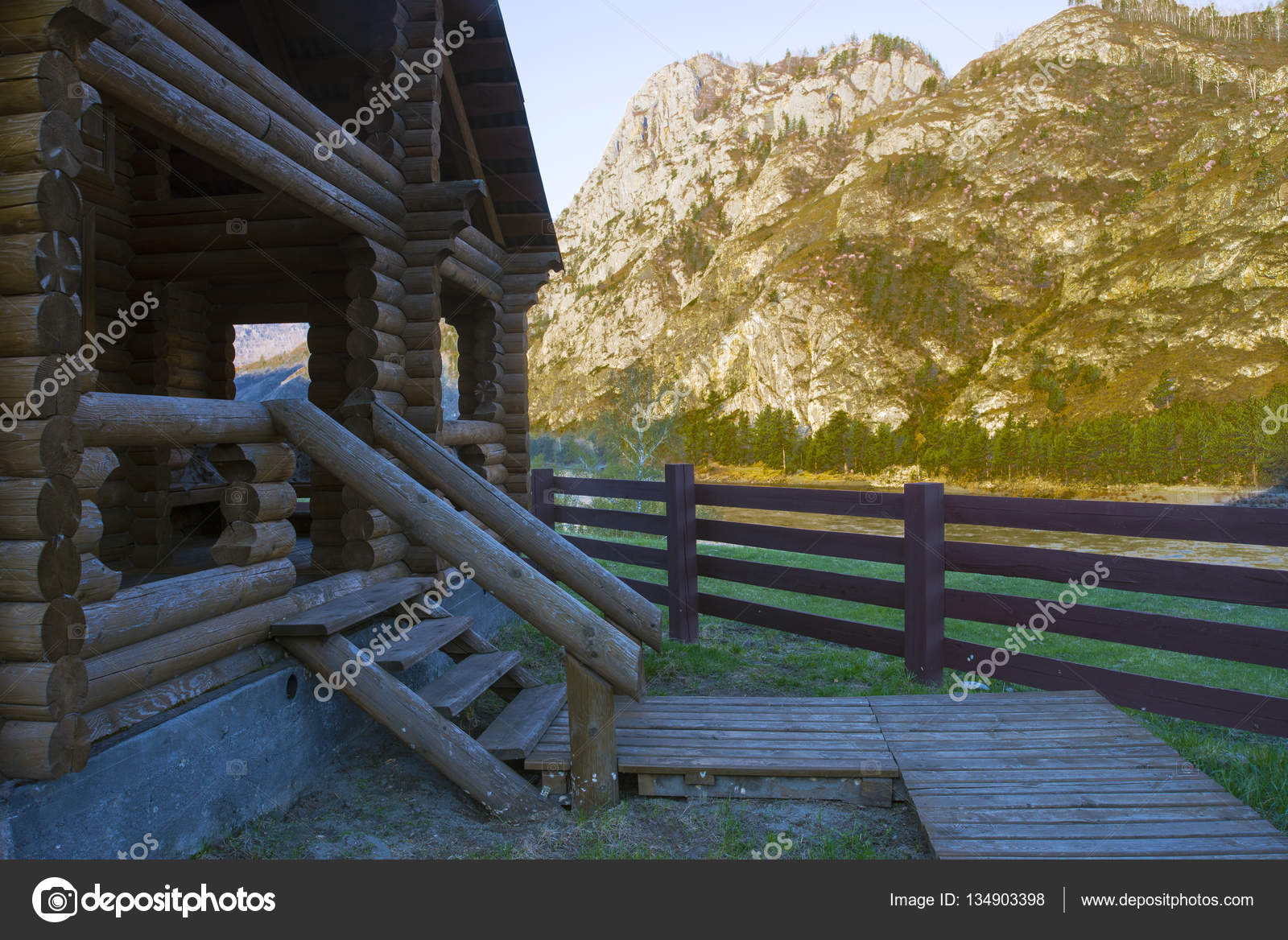 Log Cabin In The Mountains Stock Photo C Kosoff 134903398