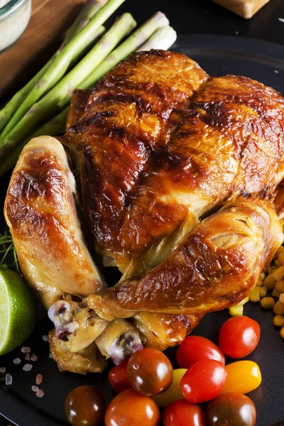 Huhn mit Gemüse — Stockfoto