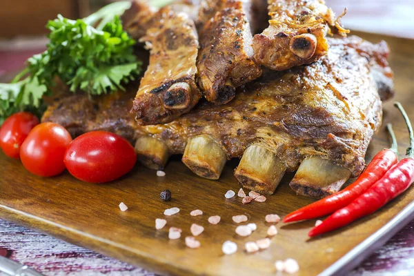 Meat Ribs Tomatoes Peppers — Stock Photo, Image