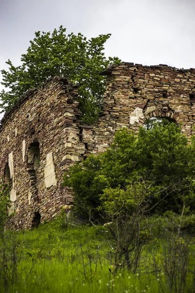 Oude huis ruïnes — Stockfoto