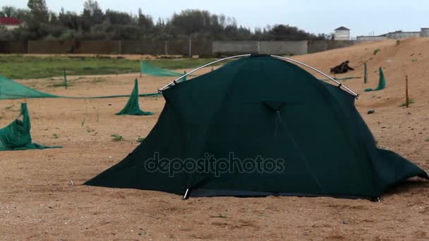 Tent at the beach — Stock Video