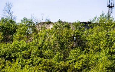 Eski kale Harabeleri