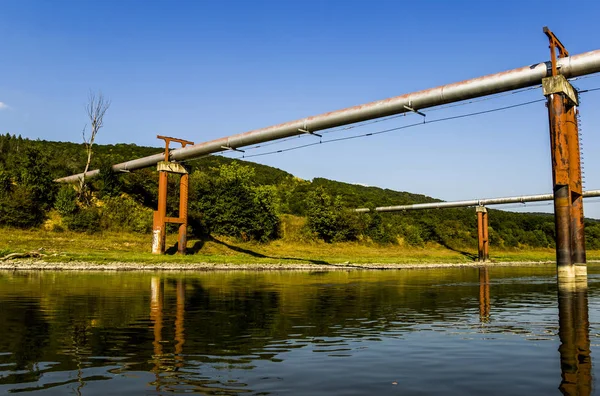 Gas-pipe under the Dniester river — Stock Photo, Image