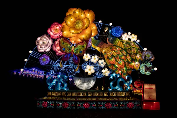 Китайские фонари зажжены на новый год Стоковая Картинка