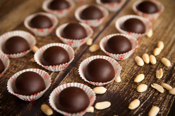 Domowe cukierki czekoladowe — Zdjęcie stockowe