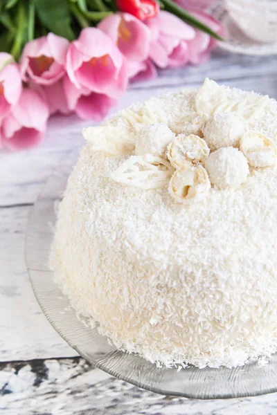 Torta al cocco per un giorno di San Valentino — Foto Stock