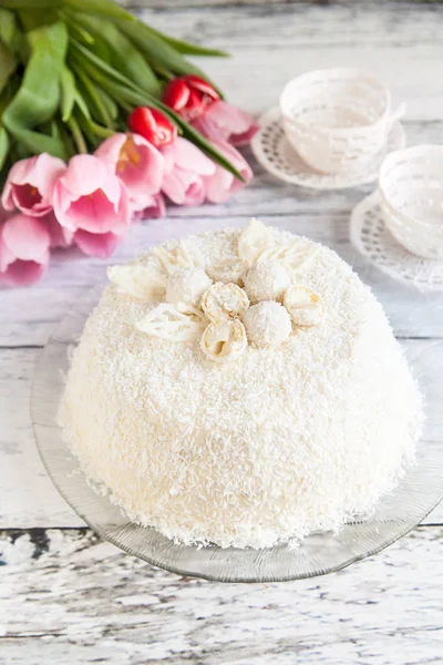 Torta al cocco per un giorno di San Valentino — Foto Stock