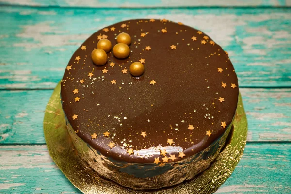 Torta di anno nuovo con smalto di specchio di cioccolato — Foto Stock