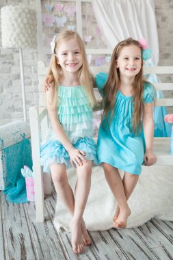 Sevimli kız bir bahar Studio