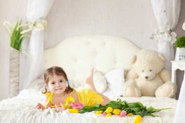 Bahar Studio sevimli küçük kız