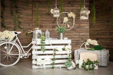 Bir bahar stüdyoda dekor