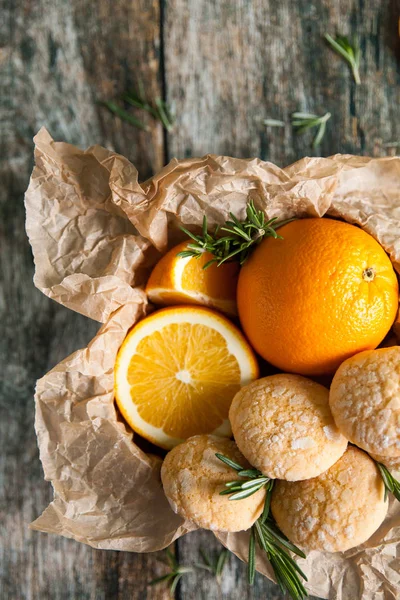 Домашнее апельсиновое печенье с трещинами — стоковое фото