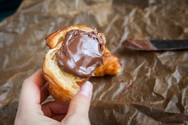 Croissants franceses saborosos para o café da manhã — Fotografia de Stock