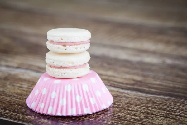 French cookies macaroons with strawberry cream — Stok Foto