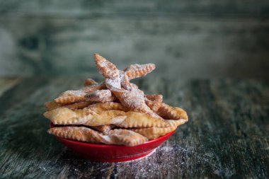 Çıtır kurabiye çırpı pudra şekeri