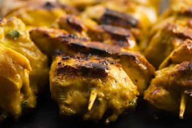 Lezzetli Asya mutfağı Tavuk Satay