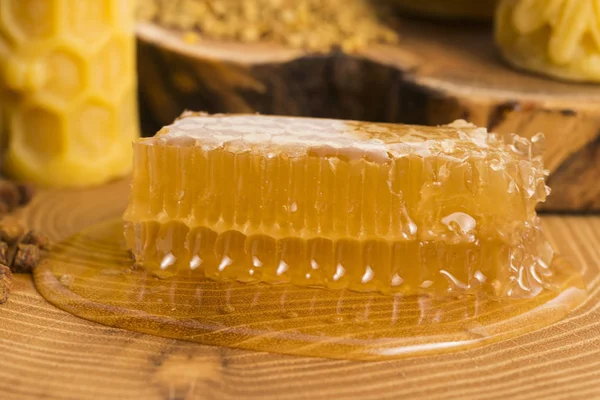 Honeycomb, pyl a propolis — Stock fotografie