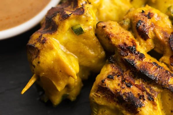 Lezzetli Asya mutfağı Tavuk Satay