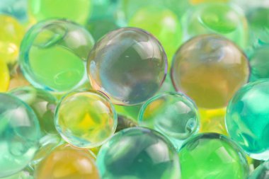 Renkli topları, hidrojel boncuk