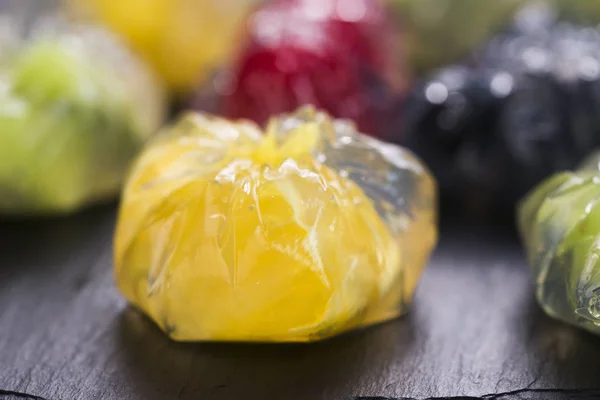 Sobremesa de gelatina com frutas — Fotografia de Stock