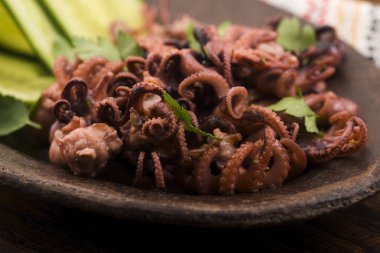 Ahtapot. Yunan mutfağı, yemek.