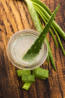 Taze yapraklı aloe vera suyu 
