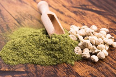 Moringa yaprak tozu ve tohum