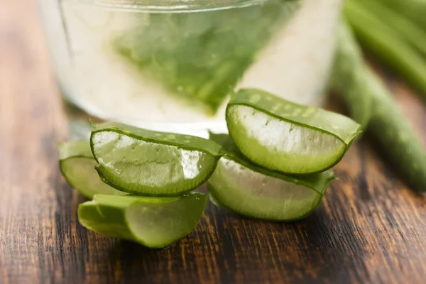 Aloe Vera Juice Med Färska Blad — Stockfoto