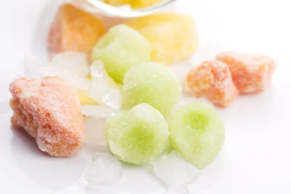 Frutas Exóticas Congeladas Fundo Branco — Fotografia de Stock