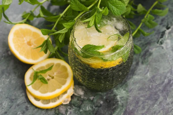 Tasty Cold Fresh Drink Lemonade Lemon Mint Ice — Stock Photo, Image