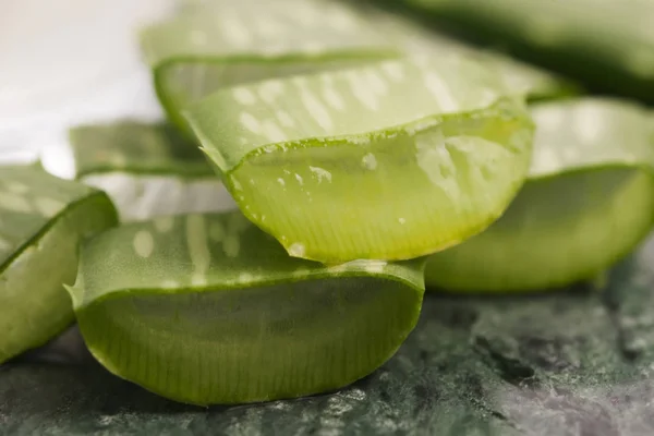 Aloe Vera Jus Dengan Daun Segar — Stok Foto