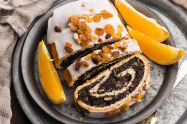 Haşhaş tohumu, Noel için tatlı.