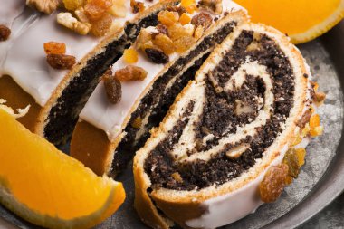 Haşhaş tohumu, Noel için tatlı.