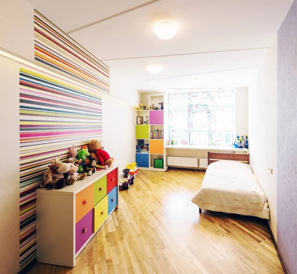 Colorido diseñado habitación de los niños —  Fotos de Stock